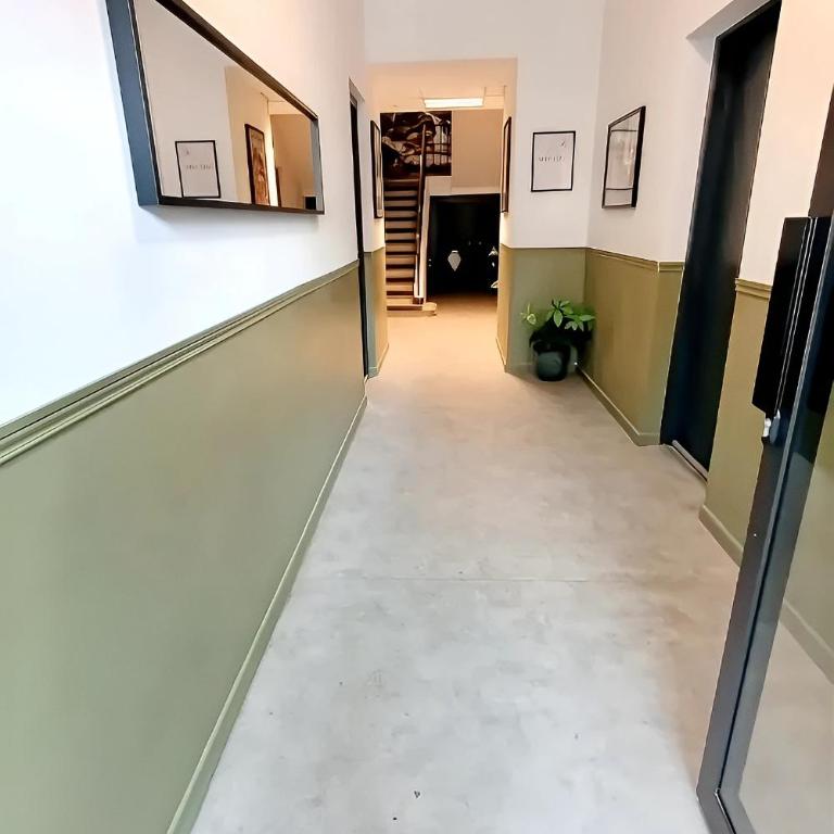 Apt 7, 2ème étage, Studio de 24 m2 avec terrasse plein sud, - One-Bedroom Apartment - 5