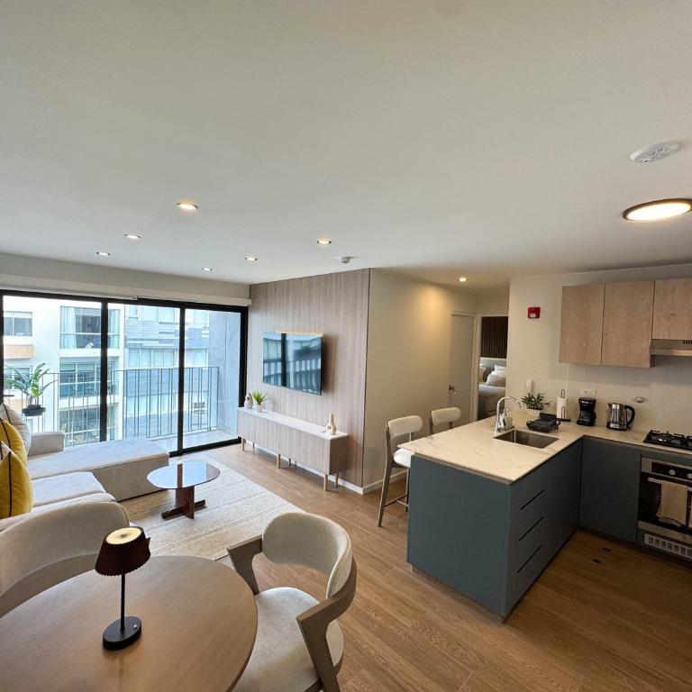 Estancia de lujo en Miraflores Entre Marriott y Pullman - Two-Bedroom Apartment - 1