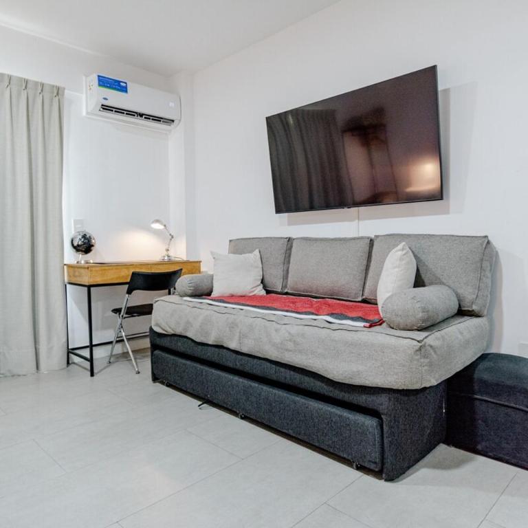 Departamento Aeropuerto Ezeiza - Estudio Superior - 1