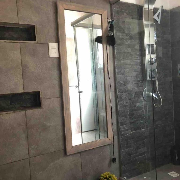 Spacious house in front to enjoy the summer - Four-Bedroom House - 9