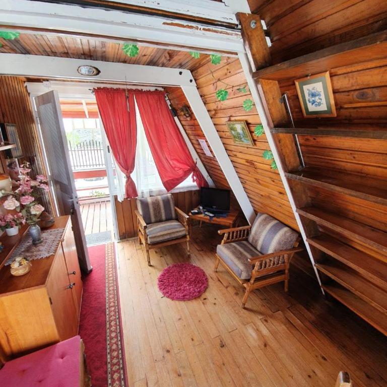 Tropical Cabaña B - One-Bedroom House - 3
