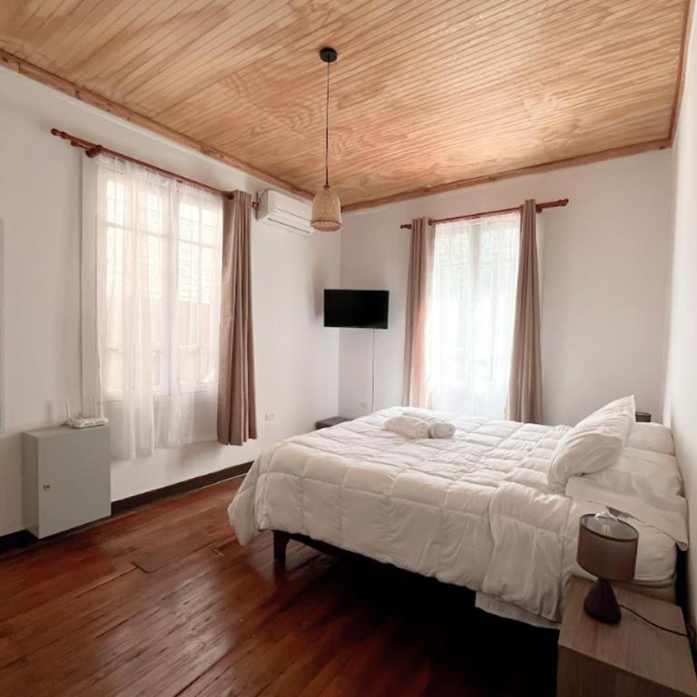 Casa 3 Habitaciones cercano a comercio y entretencion - Apartamento de 3 dormitorios - 1