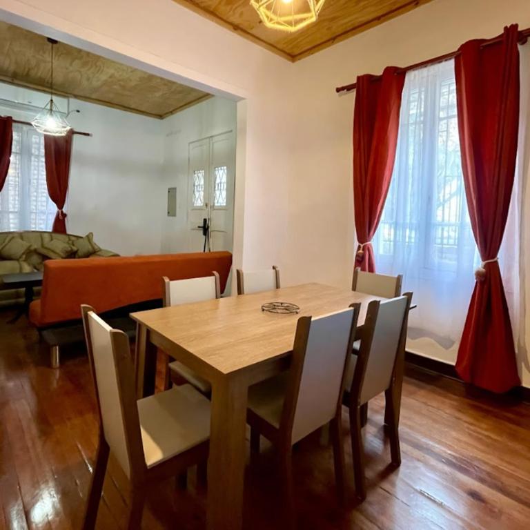 Casa 3 Habitaciones cercano a comercio y entretencion - Apartamento de 3 dormitorios - 9