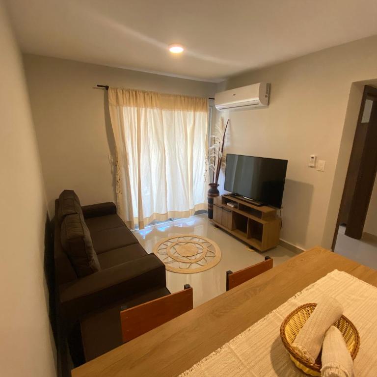 Encantador apartamento de 2 dormitorios - Two-Bedroom Apartment with Balcony - 1