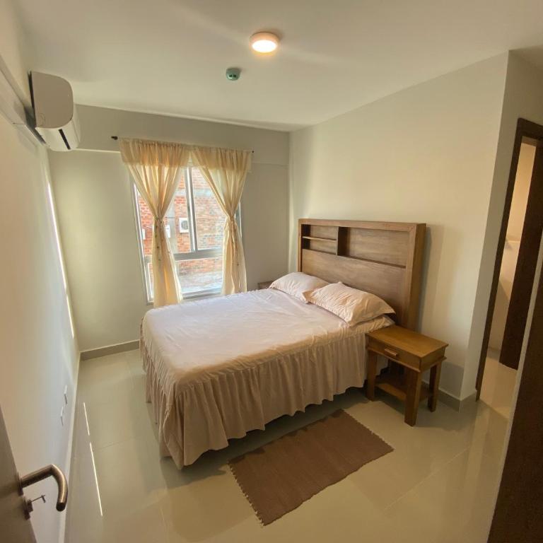 Encantador apartamento de 2 dormitorios - Two-Bedroom Apartment with Balcony - 3