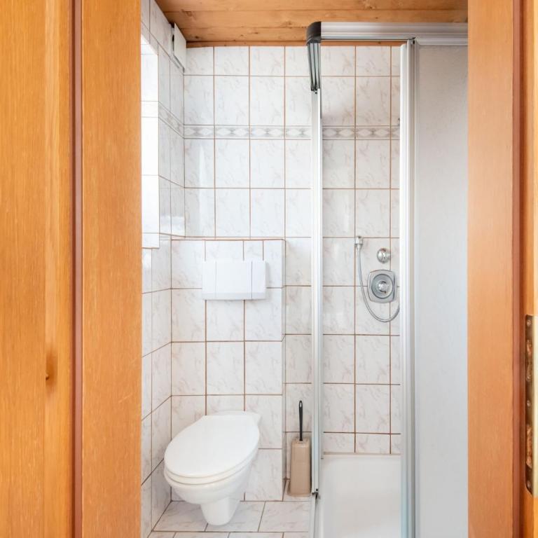 Chalet in Hainzenberg near Ski Slopes - Ferienhaus mit 5 Schlafzimmern - 27