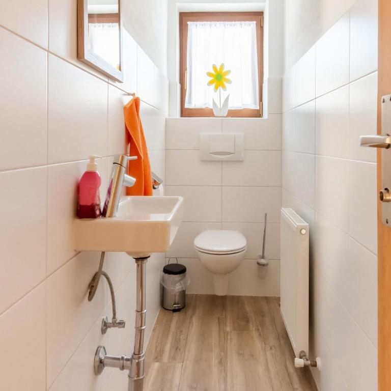 Chalet in Hainzenberg near Ski Slopes - Ferienhaus mit 5 Schlafzimmern - 28
