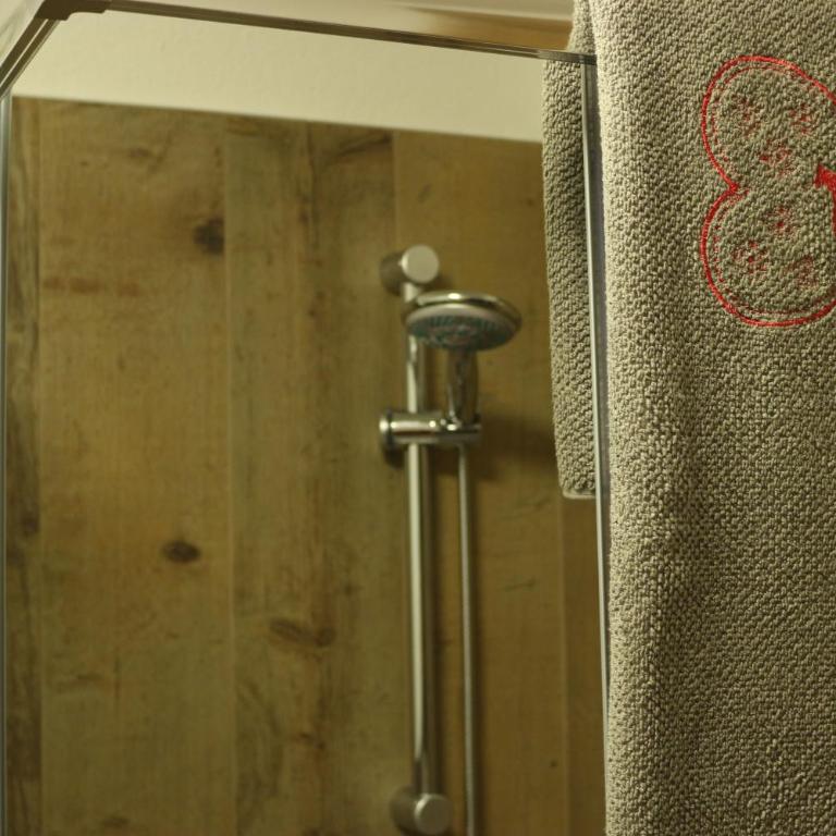 Maison Chabod - Camera Matrimoniale con Bagno Privato - 7