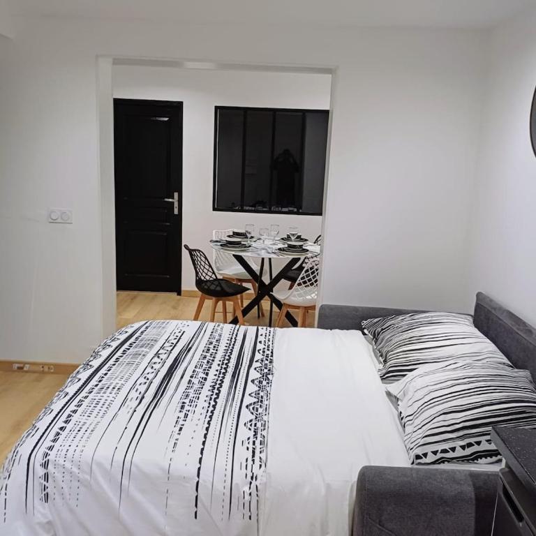 Elégance, sobriété, T2 centre-ville - Apartment mit 1 Schlafzimmer - 4