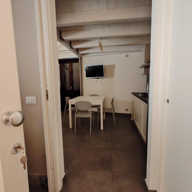A fera vecchia by Casa Azzurra Apartments - Appartamento con 2 Camere da Letto - 6