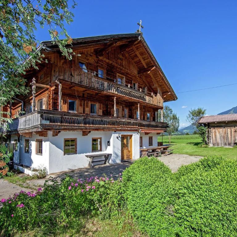 Holiday Home Brixen Valley Ski Bus Access - Ferienhaus mit 5 Schlafzimmern - 1