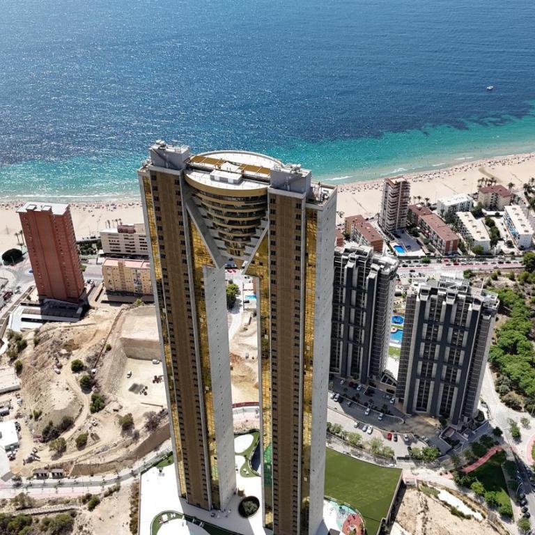 Skypartment Intempo by Vireta Suites - Two-Bedroom Apartment - 3