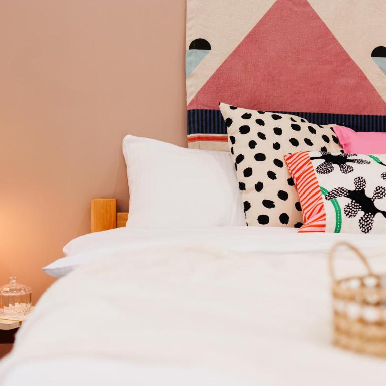 Velvet Stay 120m2 with Foosball Old Town - Three-Bedroom Premium Apartment - 31