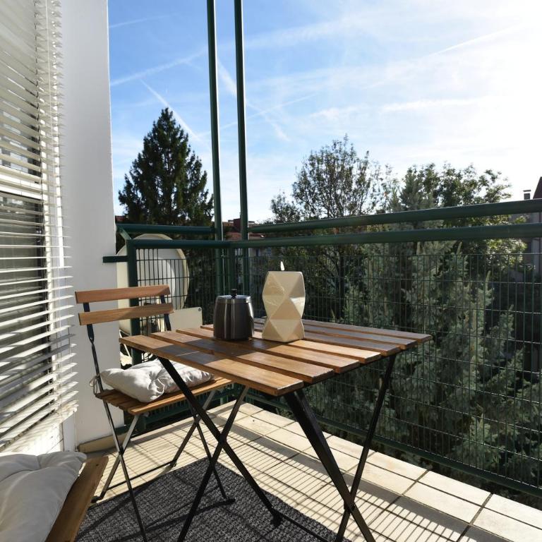 Monkey Loft - Graz City Center & Free Garage Parking - Apartment mit 1 Schlafzimmer und Balkon - 17