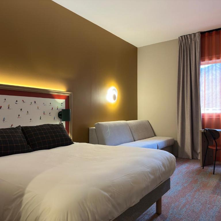 Best Western Coeur de Maurienne Hotel Restaurant & Spa - Grande Chambre Familiale avec Lit Queen-Size et Canapé-Lit - Non-Fumeurs - 3