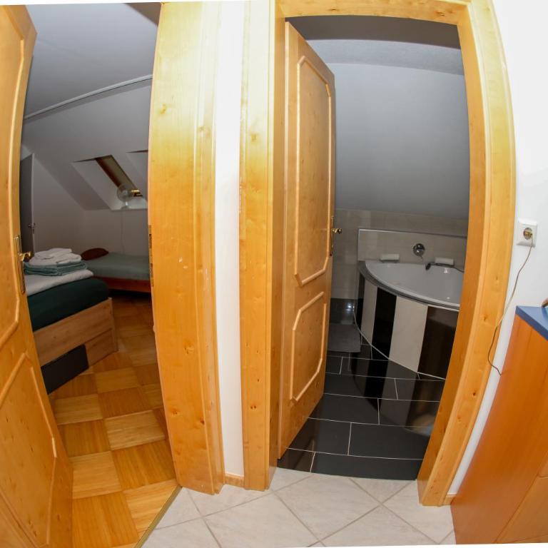 Zum Stroama 2 Apartments im Ferienhaus - Haus mit 4 Schlafzimmern - 40