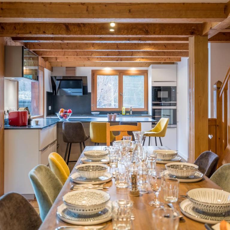 Chalet Altura- 5 Bedrooms - Jacuzzi and Sauna - By Cozee Rentals - Chalet - 4