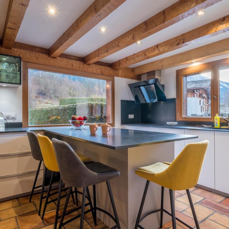 Chalet Altura- 5 Bedrooms - Jacuzzi and Sauna - By Cozee Rentals - Chalet - 7