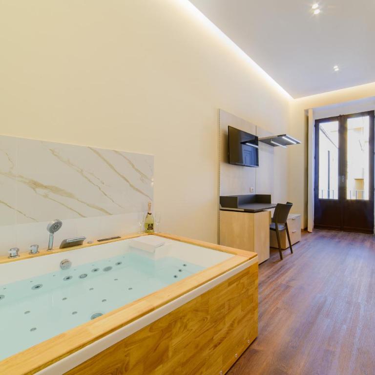 Fiorentino Luxury Home Sorrento Center - One-Bedroom Apartment - 8