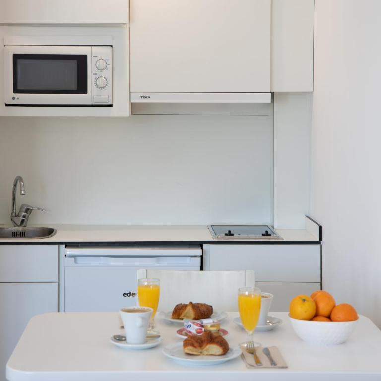 Hotel Apartamentos Dabarca - Habitación Familiar (2 adultos y 2 niños) - 9