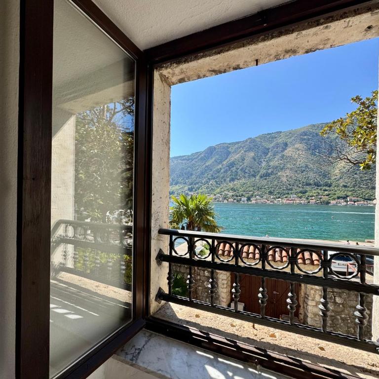 Waterfront Villa Magnolia - Villa - 26