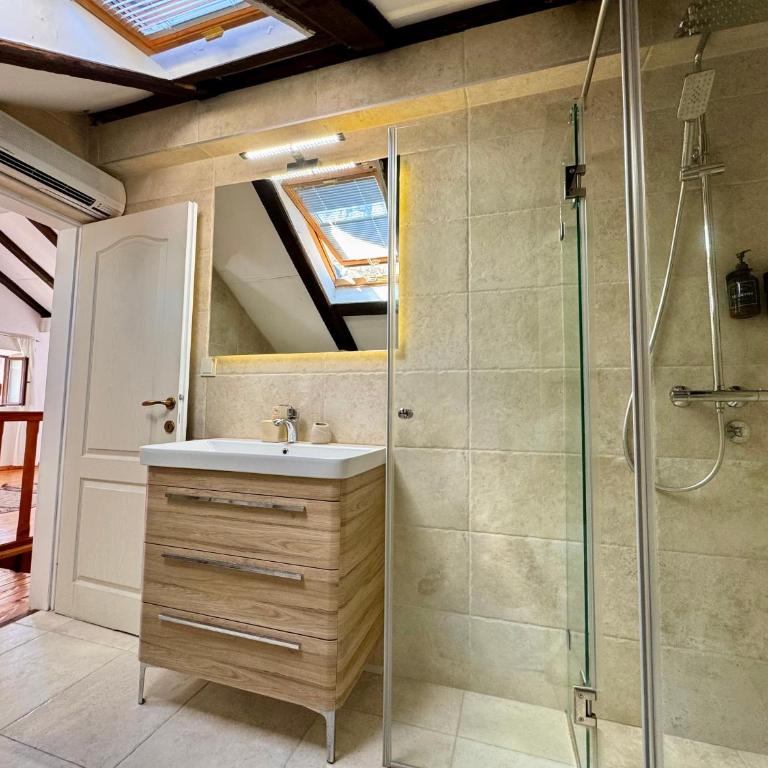 Waterfront Villa Magnolia - Villa - 32