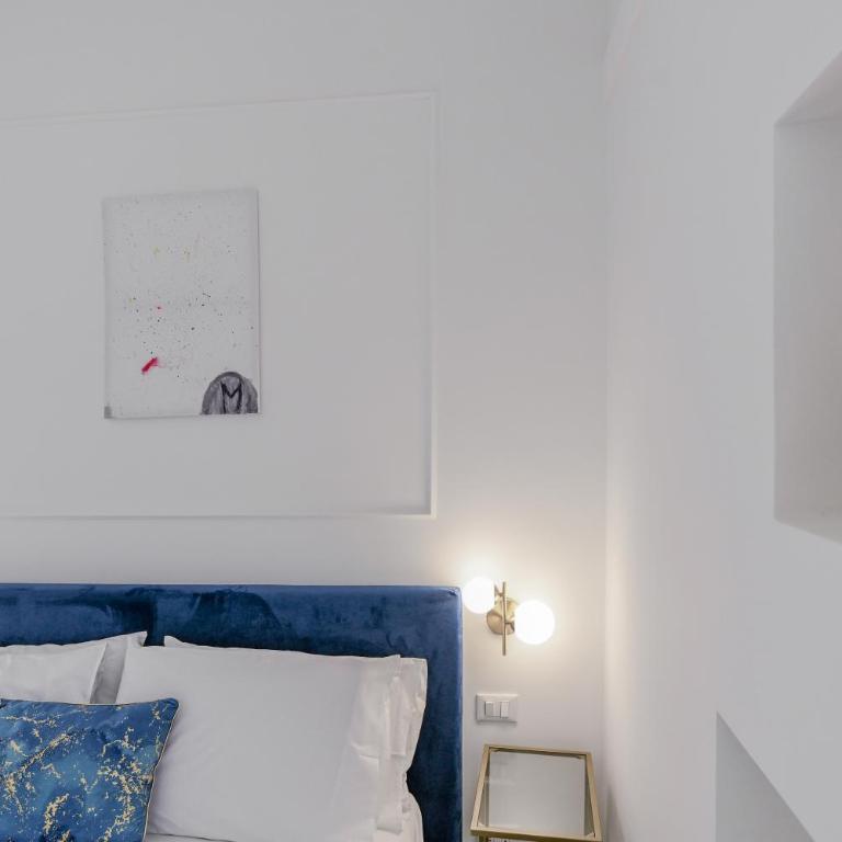 Marty Suites - Luxury Rooms - Camera Matrimoniale con Bagno Privato - 10