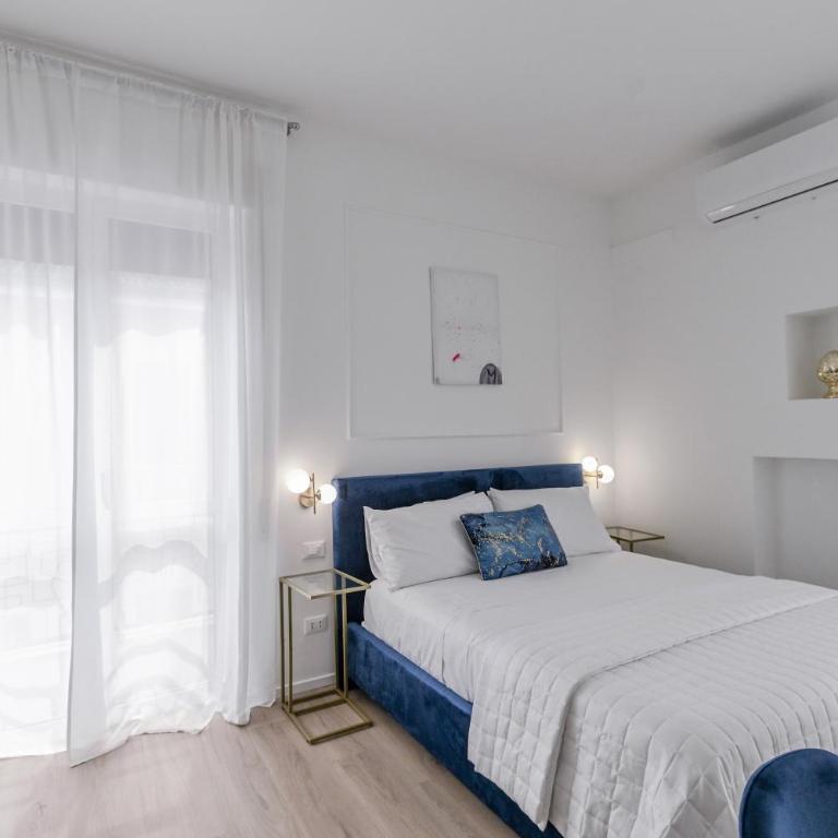Marty Suites - Luxury Rooms - Camera Matrimoniale con Bagno Privato - 13