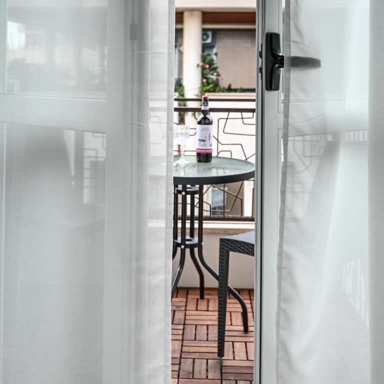 Marty Suites - Luxury Rooms - Camera Matrimoniale con Bagno Privato - 4