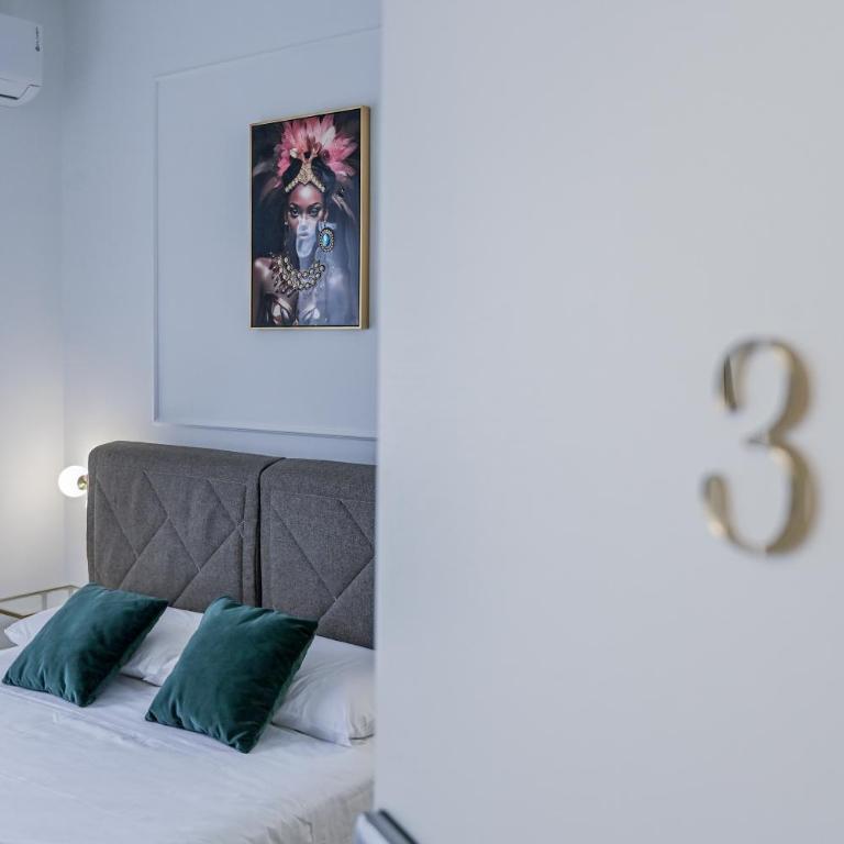 Marty Suites - Luxury Rooms - Camera Matrimoniale con Bagno Privato - 14