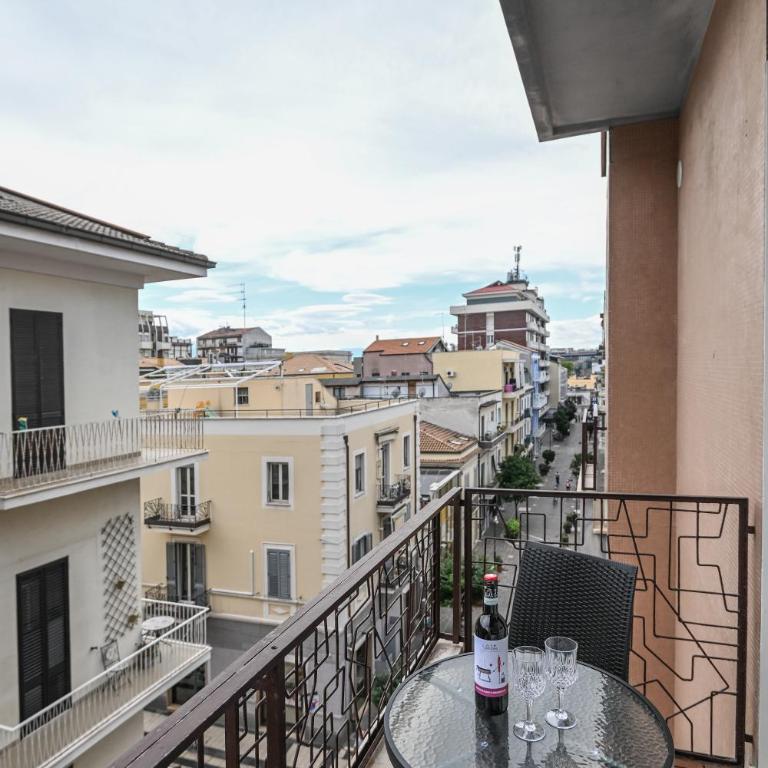 Marty Suites - Luxury Rooms - Camera Matrimoniale con Bagno Privato - 14