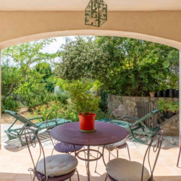 La Pascaline Registered Accomodation 4 star, Gites in France , Recommended By l - Casa Vacanze - 5