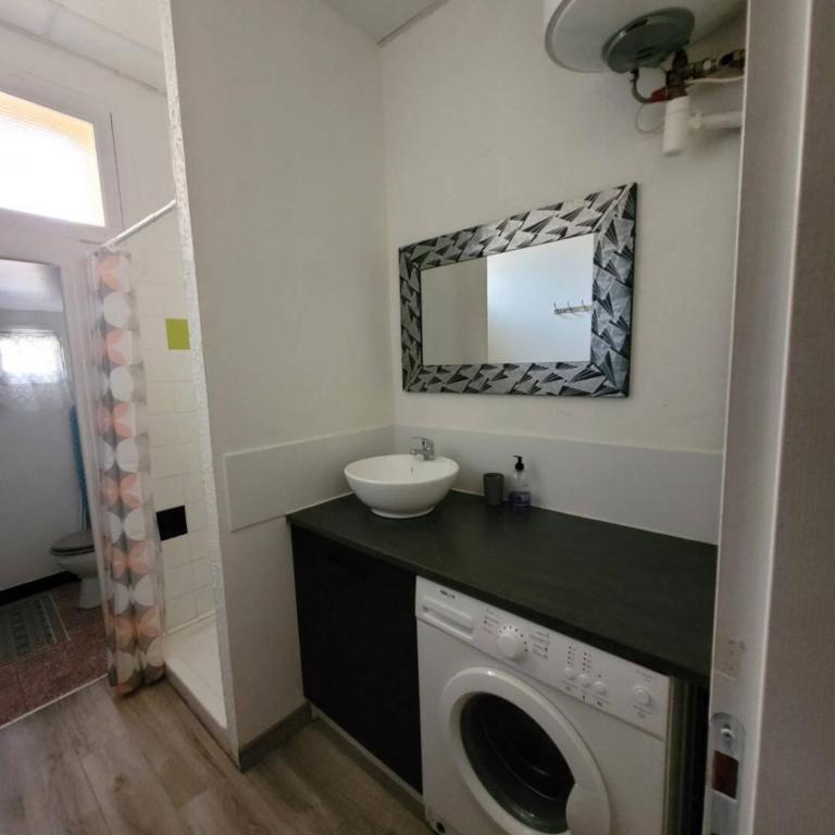 Studio cosy Amelies les bains palalda - Monolocale - 7