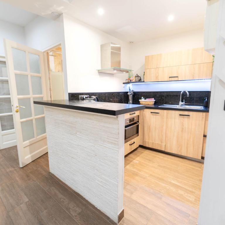 NS Spacieux T3 au cœur du Vieux Nice - Appartement 2 Chambres - 18