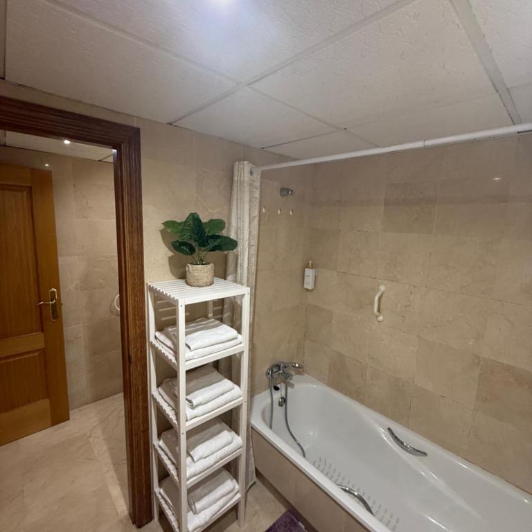 Malagueta, free parking, center & beach - Apartamento de 2 dormitorios - 8