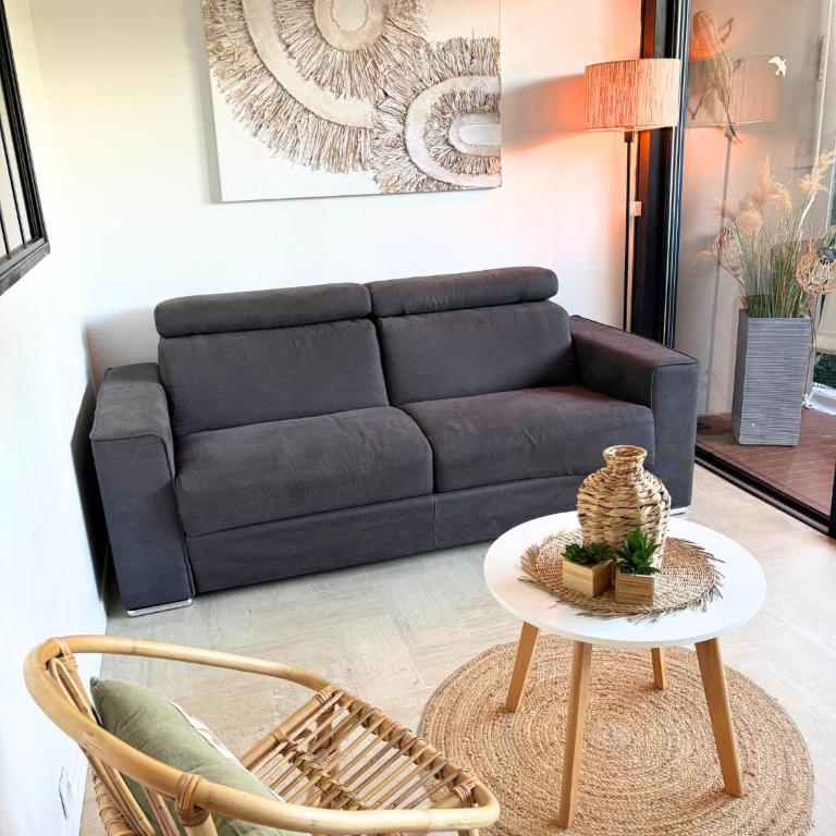Studio cosy avec piscine Mandelieu La Napoule - Apartamento de 1 dormitorio - 6