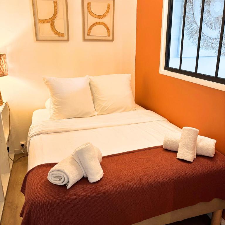 Studio cosy avec piscine Mandelieu La Napoule - Apartamento de 1 dormitorio - 4