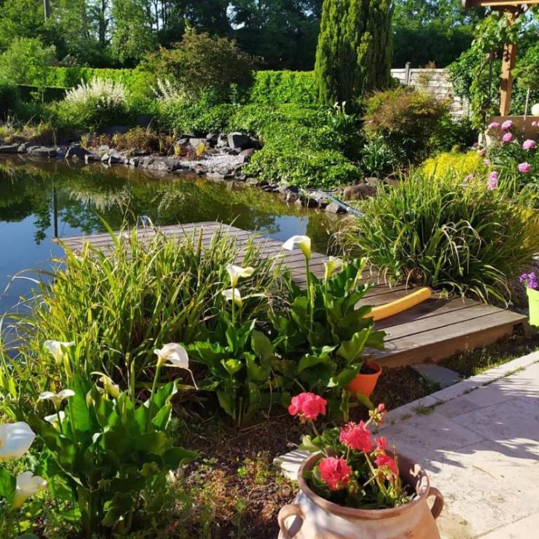 Villa Isaac - Piscine naturelle - Proche Boulerie Jump - 8p - Ferienhaus mit 3 Schlafzimmern - 23