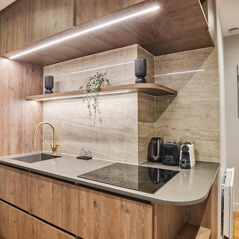 Superb air-conditioned flat on the Champs Elysées - Two-Bedroom Apartment - 27