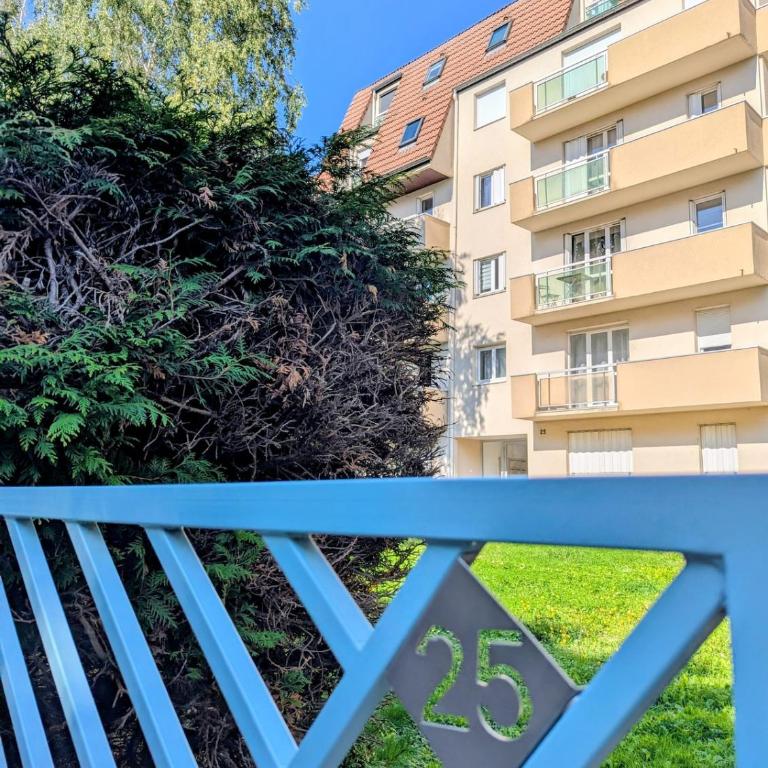 NANCY Appart ZEN - 5 minutes du centre-ville, parking gratuit - Appartamento con 1 Camera da Letto - 3
