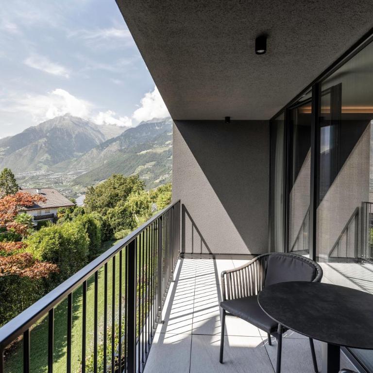 SomVita Suites - Deluxe Suite (Upper Floor) - 4