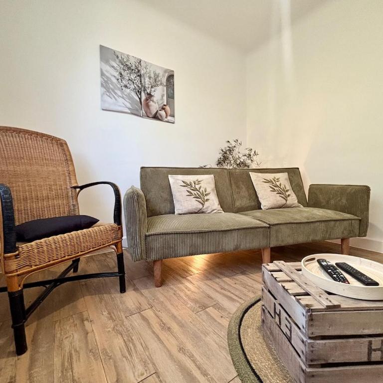 Suite climatisée -Proche Arena & Grands buffets - Appartamento Deluxe con 2 Camere da Letto - 24
