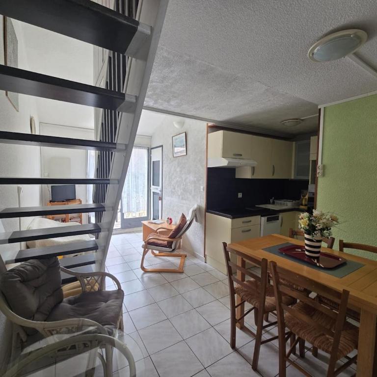Maison de vacance avec piscine et place de parking - Casa con 2 Camere da Letto - 11