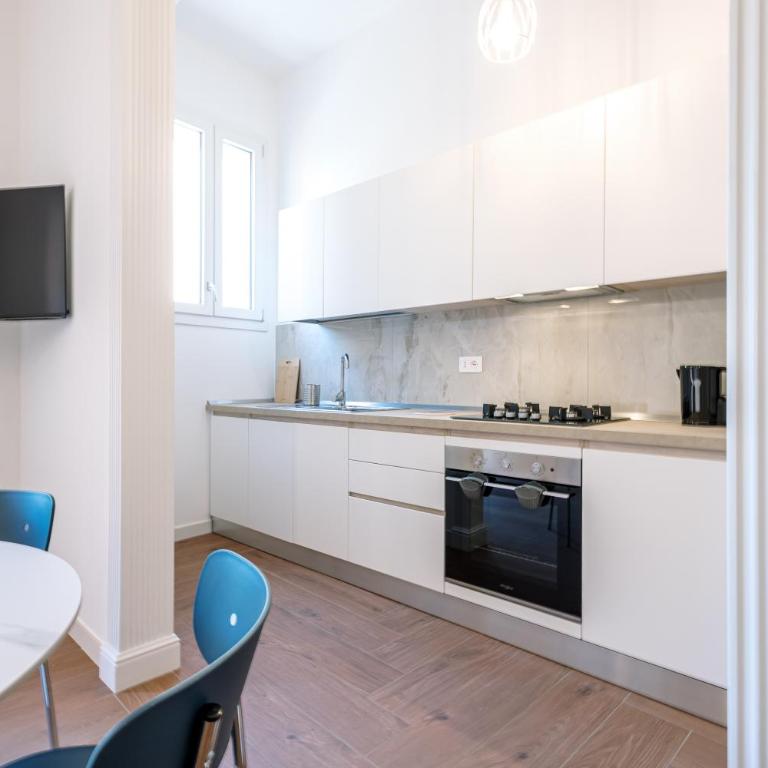 GoodStay Imbriani Suites Appartamento 2 - Appartamento con 2 Camere da Letto e Balcone - 23