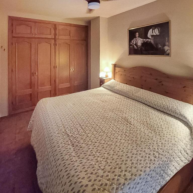 Stunning Home In Nerja With Outdoor Swimming Pool - Casa Vacacional de 3 dormitorios - 5
