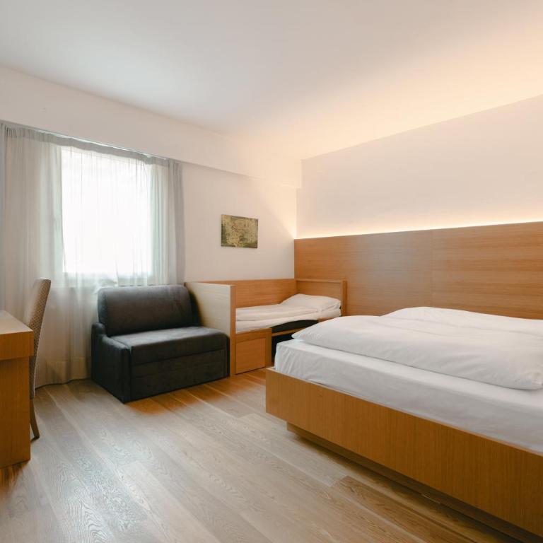 Hotel Post Gries - Camera Tripla - 12