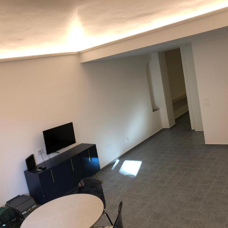 SuiteSweetGiovanna - Appartamento con 1 Camera da Letto - 2