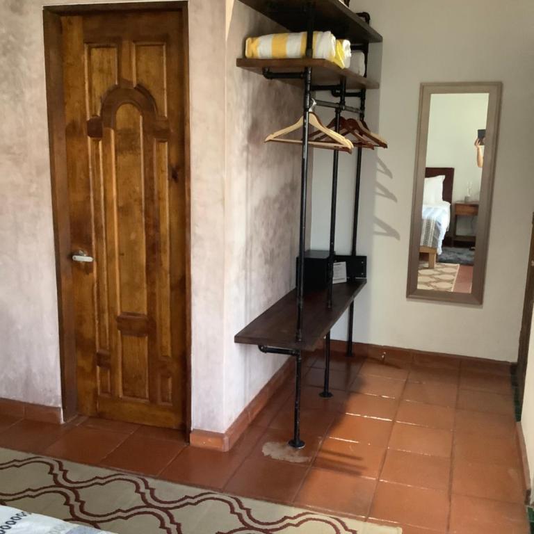 Casa Bene Villas - Two-Bedroom Family Apartment - 10