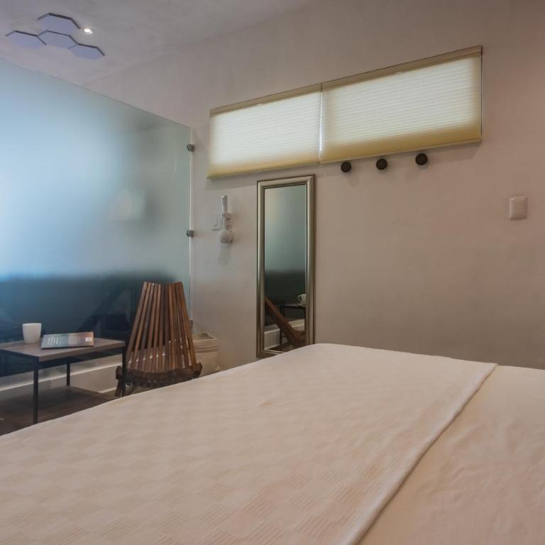 Casa Bene Villas - One-Bedroom Apartment - 12