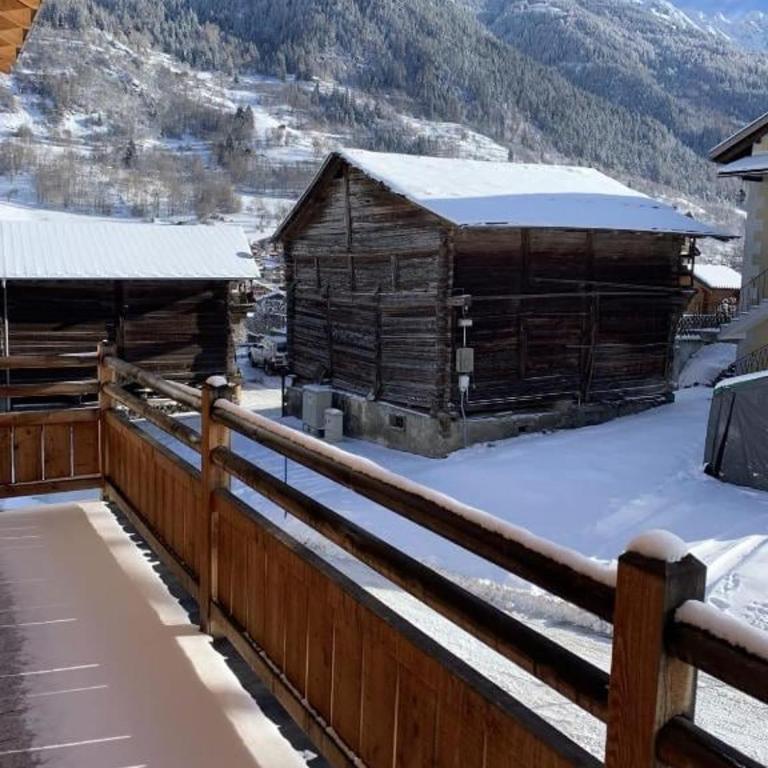 Petit Combin-Modern Apartment, Close to the lift - Apartment mit 2 Schlafzimmern - 4